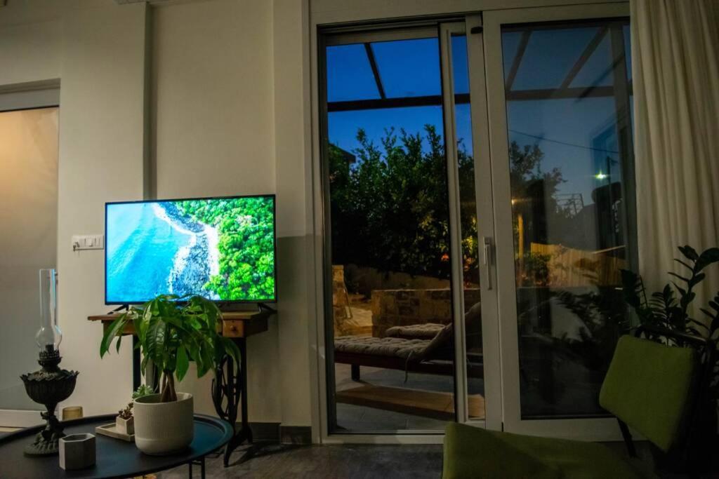 شقة Istron Avra Kalo Chorio  المظهر الخارجي الصورة